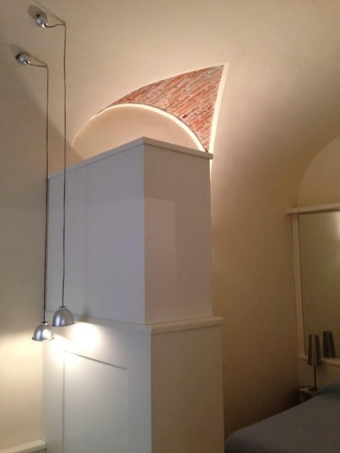 A Little Gem In The Old City Center... Lerici Kültér fotó