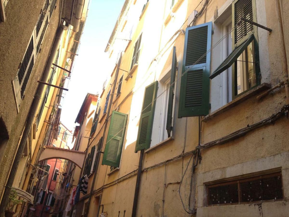 A Little Gem In The Old City Center... Lerici Kültér fotó